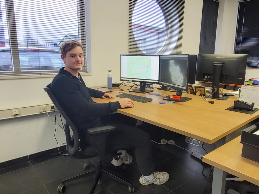 Stagiaire Lars
