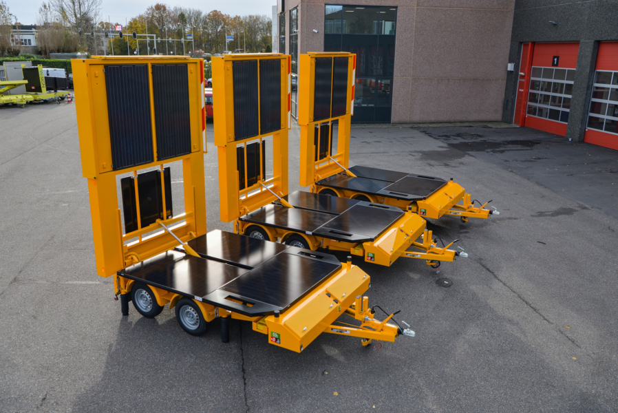 Tekstkarren achteraanzicht