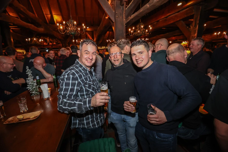 Dostal borrel