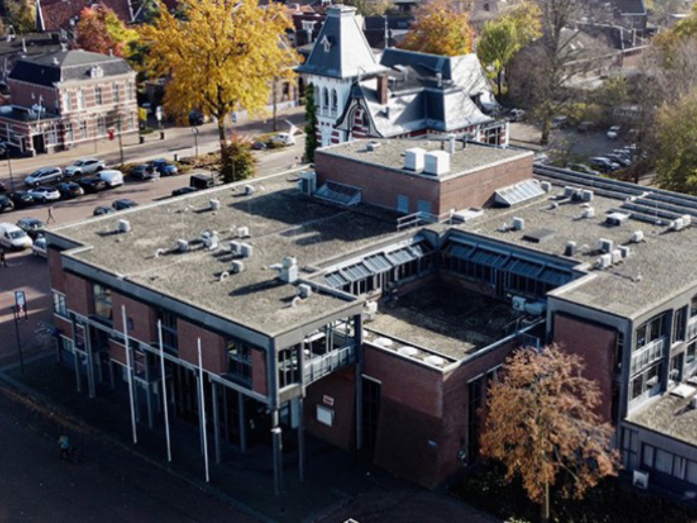 Gemeentehuis borne drone