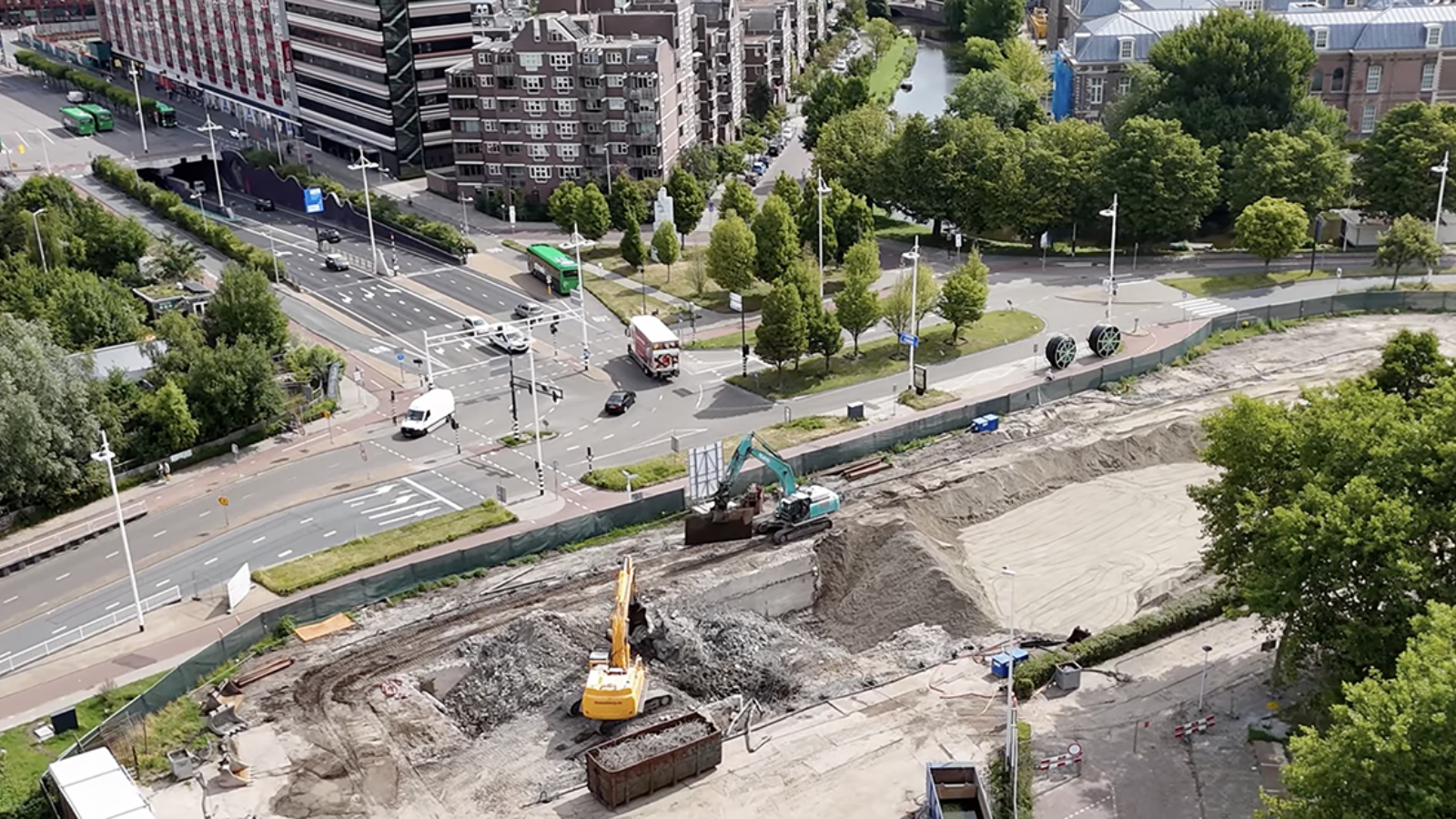 Afgeroonde sloop Stationsplein 107