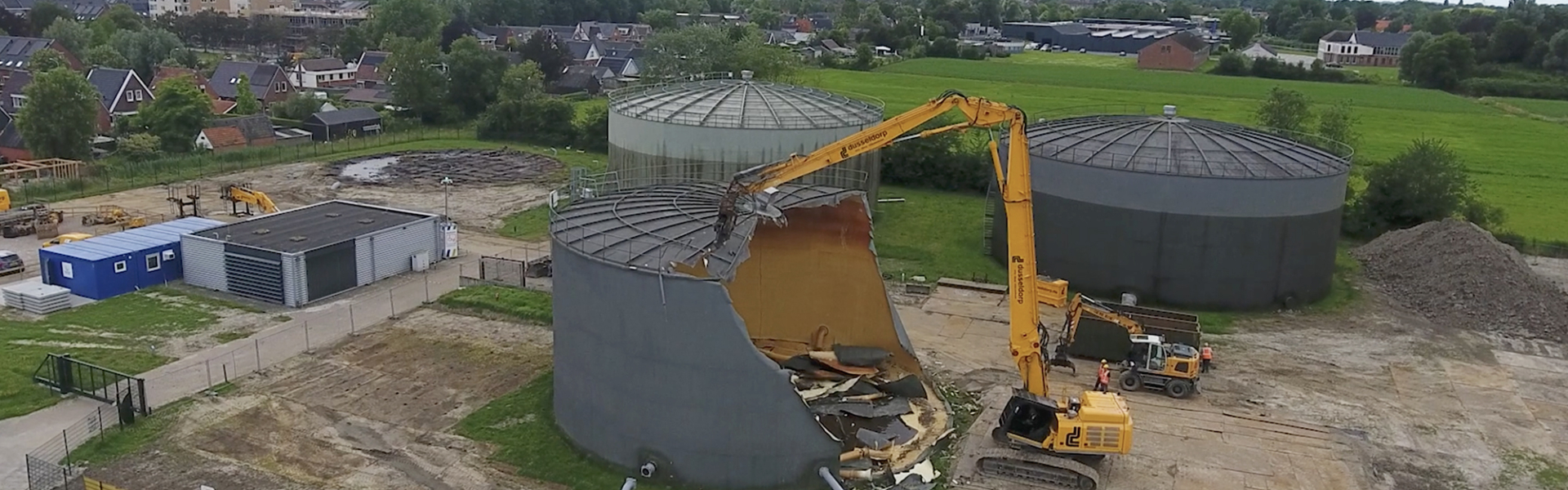 Sloop reinwatertanks appingedam