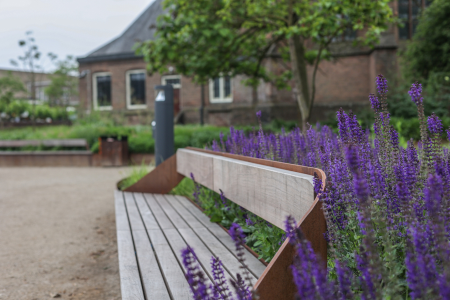 Straatmeubilair Wetplein Hengelo