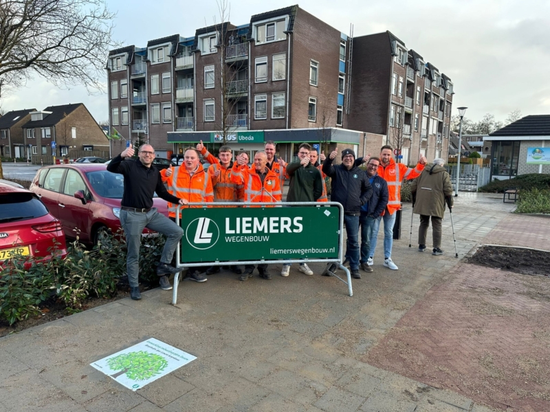 Ontmoetingsplein Opening Liemers Wegenbouw 36