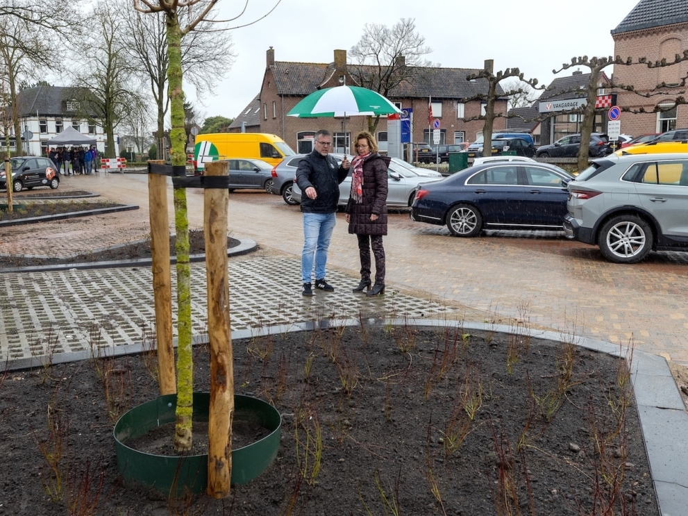 Opening Schuttersplein