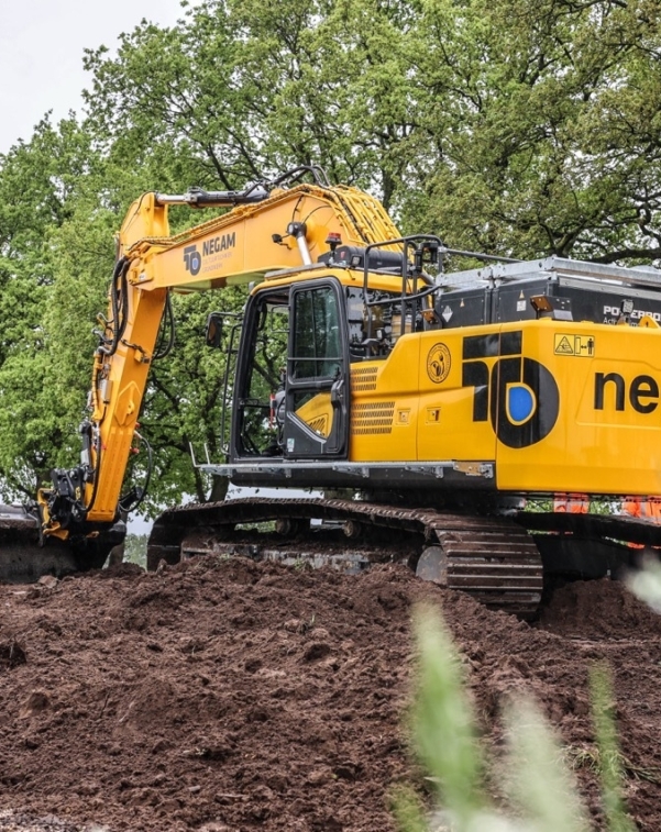 Develon DX355 Electric 1