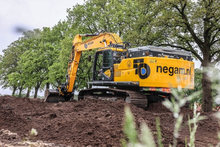 Develon DX355 Electric 1