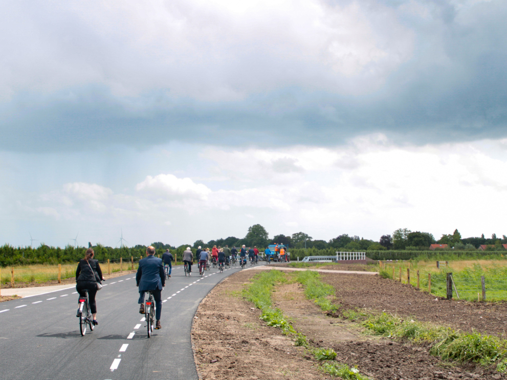 Fietsen over de Hooglandscheweg