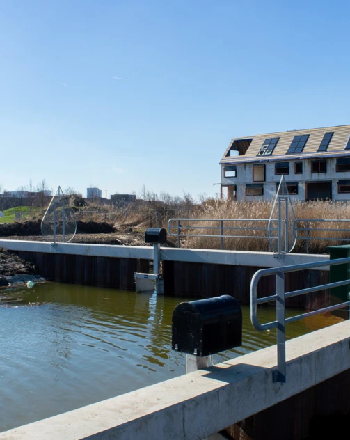 Almere website