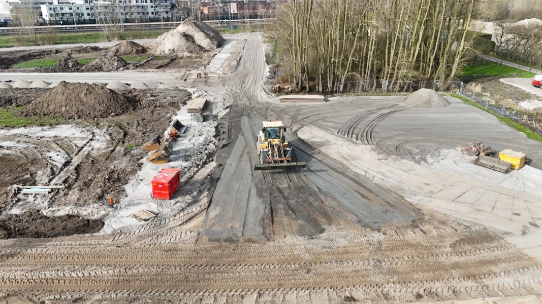 Tussen de rails 5